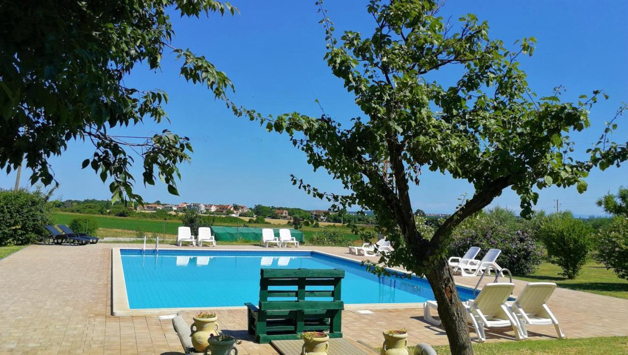Moratto'S Apartments Umag Exterior foto